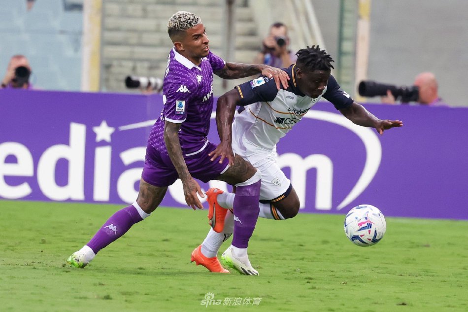 重视团队的 重视团队的